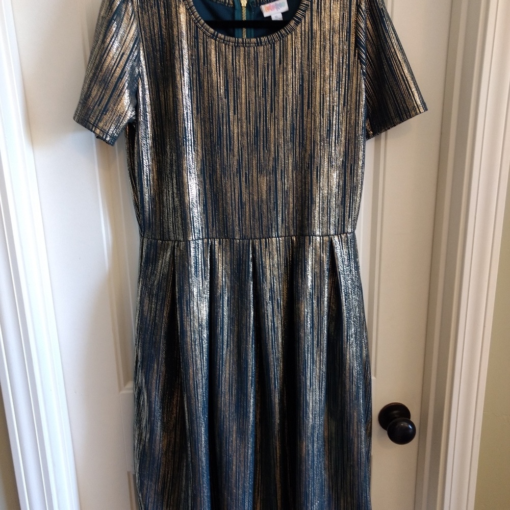 Elegant LuLaRoe XL Amelia